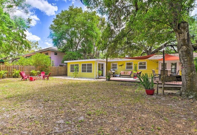 Sunny Sarasota Home W/ Yard < 2 Mi To Downtown!