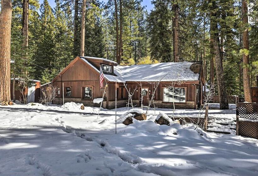 Tahoe Vista Cabin W/ Deck: 1 Mi To Kings Beach!