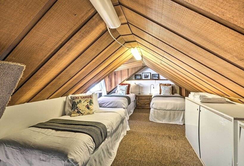 Tahoe Vista Cabin W/ Deck: 1 Mi To Kings Beach!