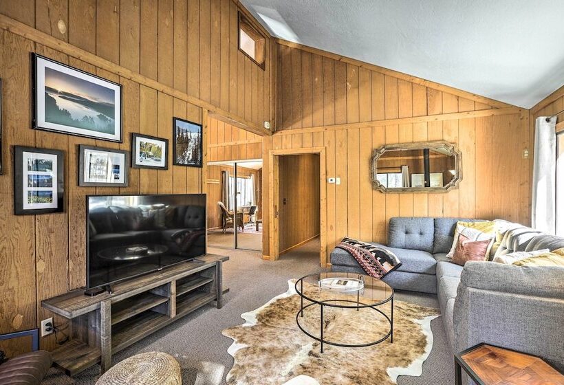 Tahoe Vista Cabin W/ Deck: 1 Mi To Kings Beach!