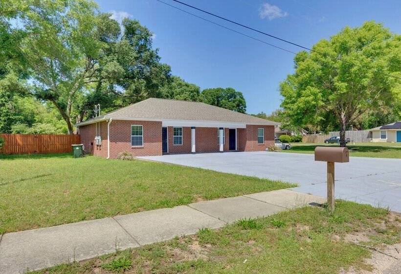 Dog Friendly Pensacola Duplex ~ 7 Mi To Downtown