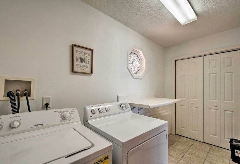 Upscale Chattanooga Home On Missionary Ridge!