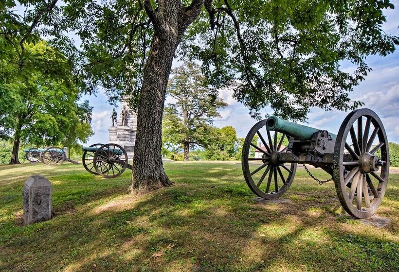 Upscale Chattanooga Home On Missionary Ridge!
