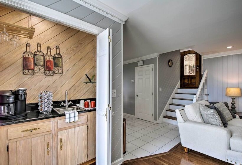 Upscale Chattanooga Home On Missionary Ridge!