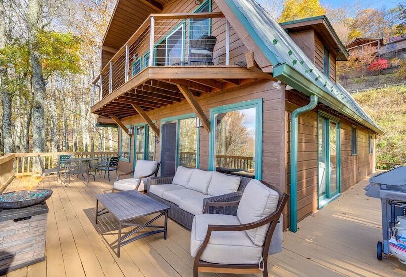 Wolf Laurel Resort Home W/ Long Range Views!