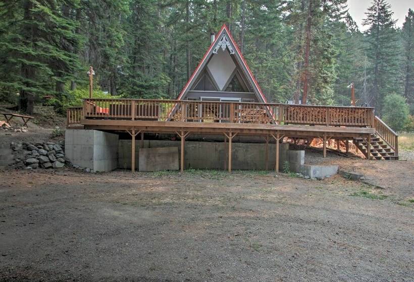 Woodsy Aframe Chalet Half Mile To Cle Elum Lake!