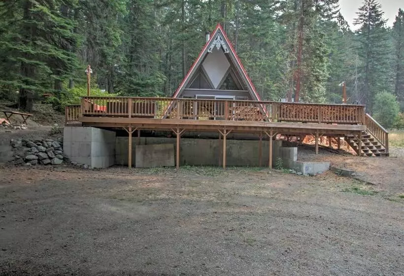 Woodsy Aframe Chalet Half Mile To Cle Elum Lake!