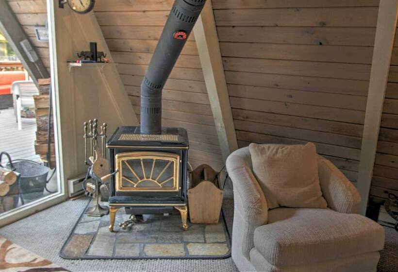 Woodsy Aframe Chalet Half Mile To Cle Elum Lake!