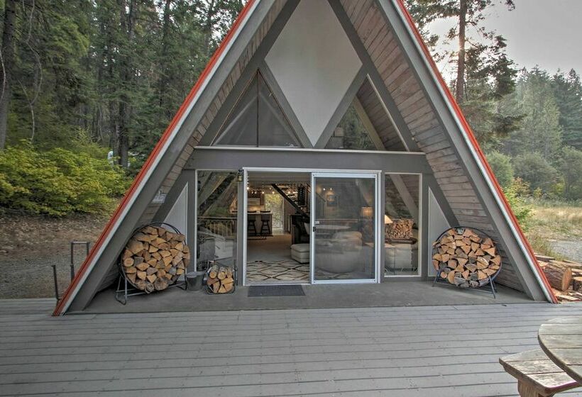 Woodsy Aframe Chalet Half Mile To Cle Elum Lake!