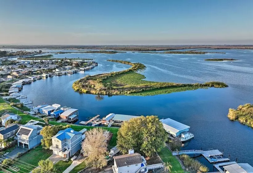 Bethel Island Sanctuary W/ Dock & Boathouse