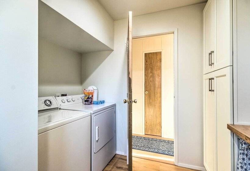 Bethel Island Sanctuary W/ Dock & Boathouse