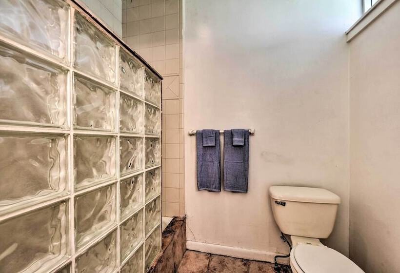 Brookside Waterfront Home W/ Kayaks & Deck!