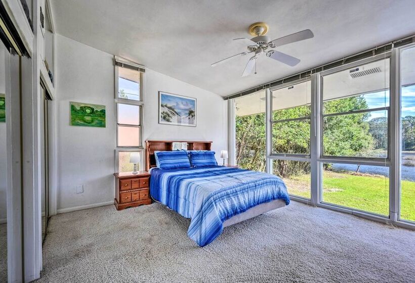 Brookside Waterfront Home W/ Kayaks & Deck!