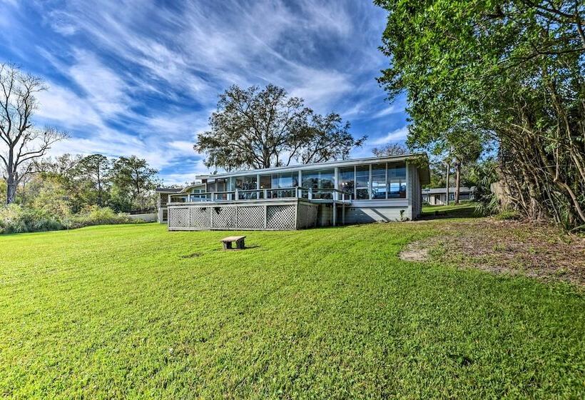 Brookside Waterfront Home W/ Kayaks & Deck!