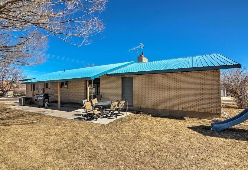 Bryce Canyon Area House W/ Mountain Views!