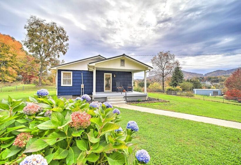 Home W/ Yard: 8 Mi To French Broad River Park