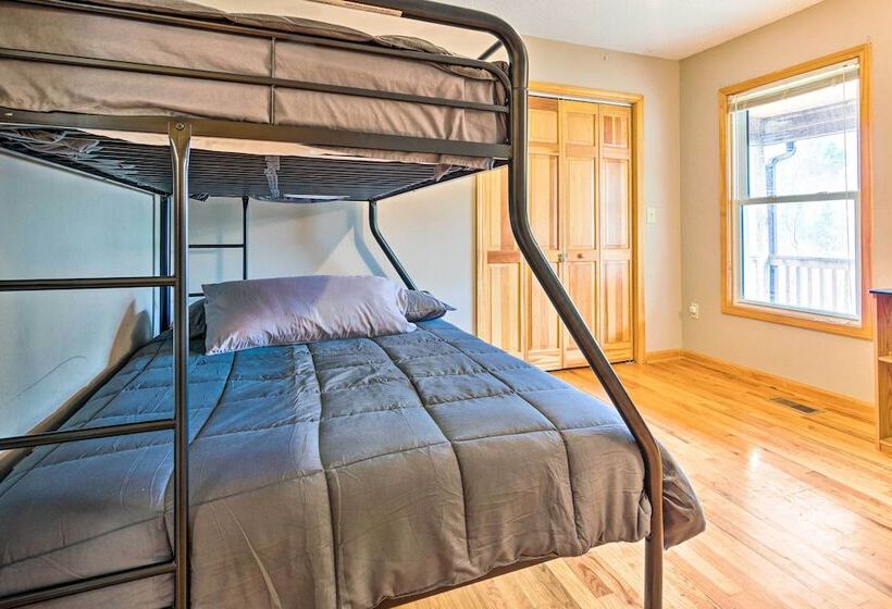 Fire Pit & Mtn Views: Charming Marion Cabin!