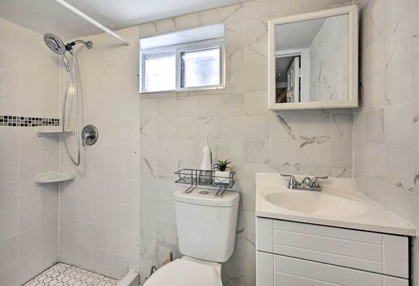 Charming New York Escape Near Central Park!