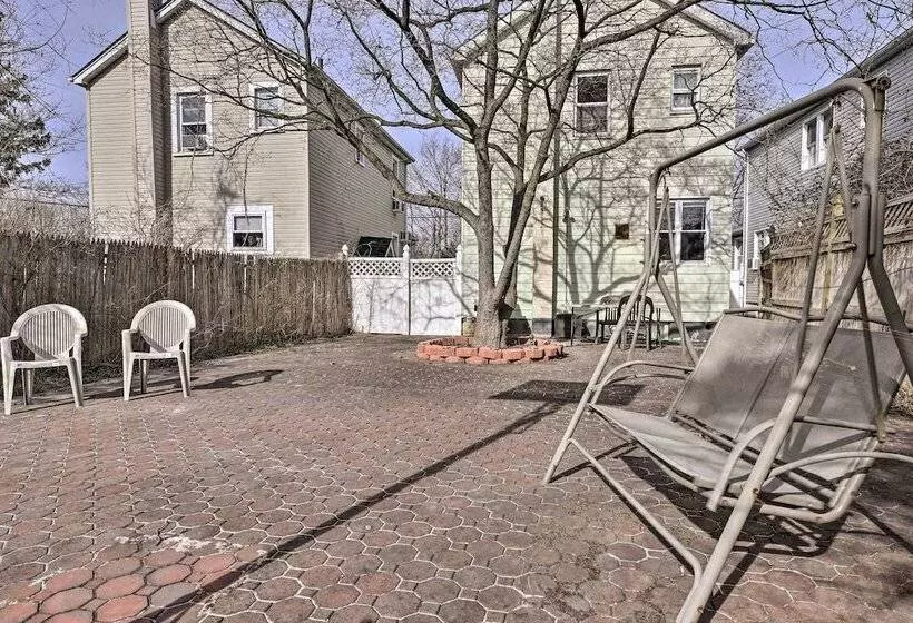 Charming New York Escape Near Central Park!