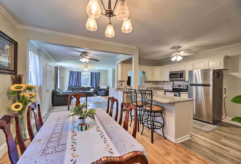 Convenient Jacksonville Home W/ Yard & Patio!