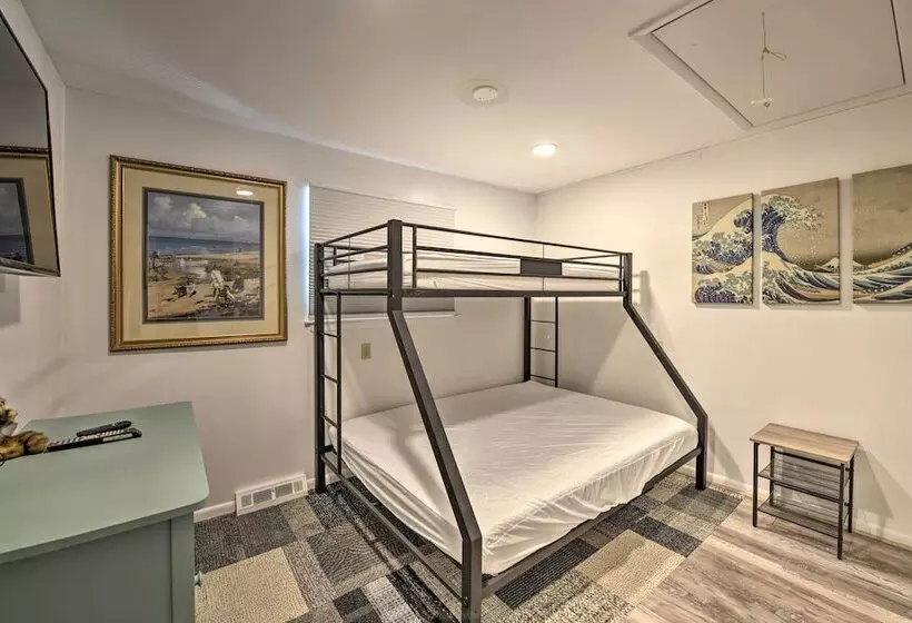 Cozy Cape May Escape Near Beaches & Golfing!
