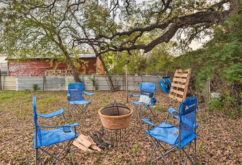 Cozy Graham Retreat ~ 3 Mi To Lake Eddleman!