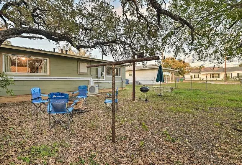 Cozy Graham Retreat ~ 3 Mi To Lake Eddleman!