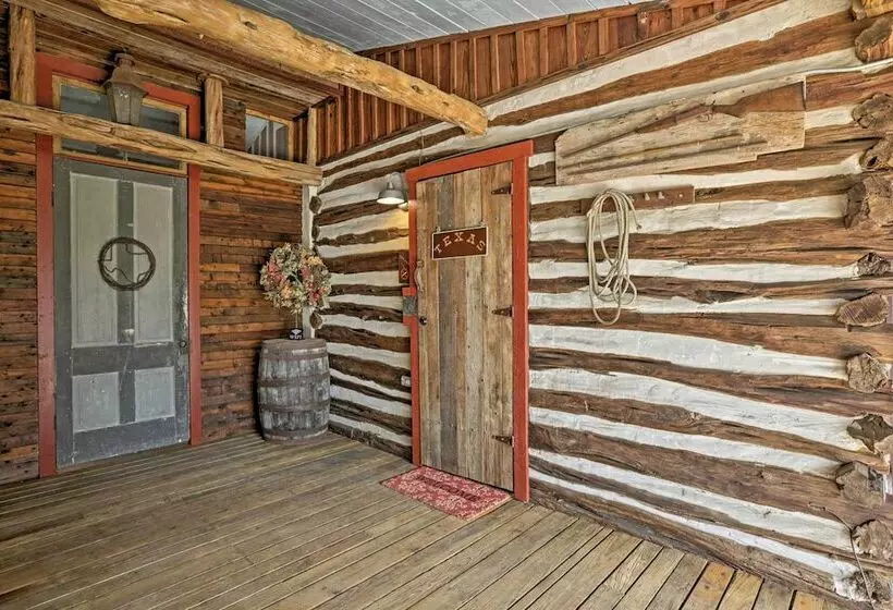 Custom  Texas Cabin  Studio   5 Min To Gruene Hall
