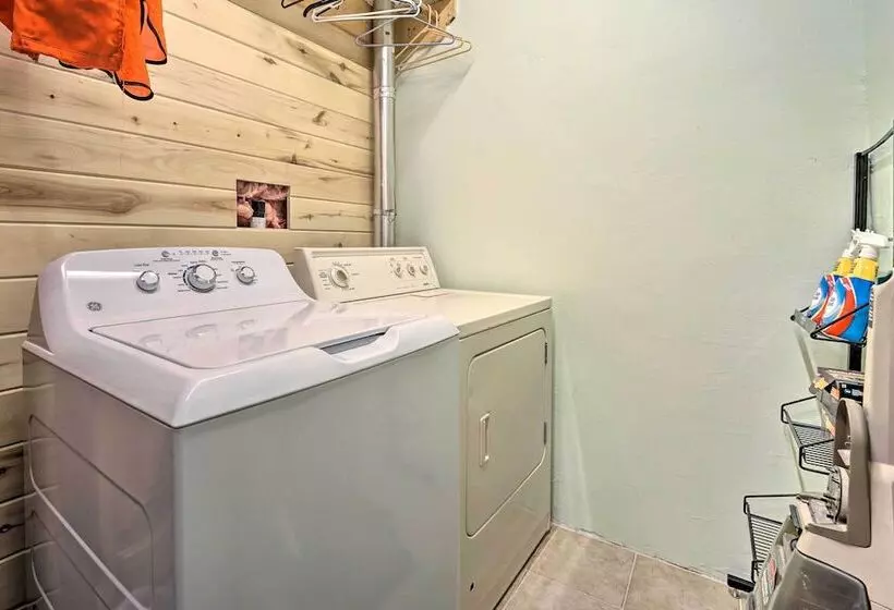 Direct Hiking Access: Riverfront Dolores Home!