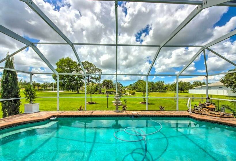 Elegant Cape Coral Home: Private Pool, Grill!