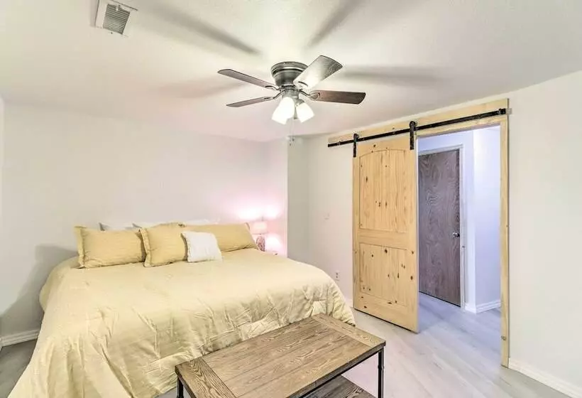 Eureka Springs Gem: 2 Decks, Mtn + Lake Views