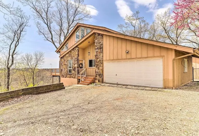 Eureka Springs Gem: 2 Decks, Mtn + Lake Views