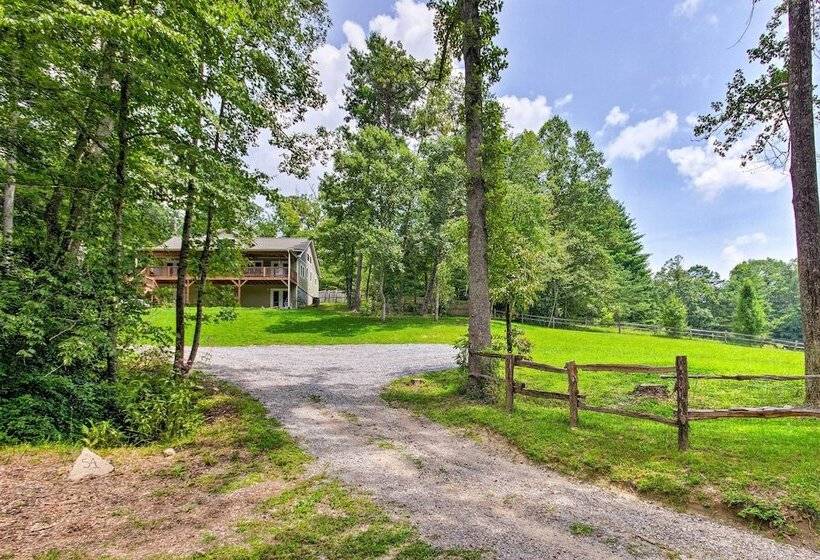 Home W/ Deck & Game Room 8 Mi To Asheville