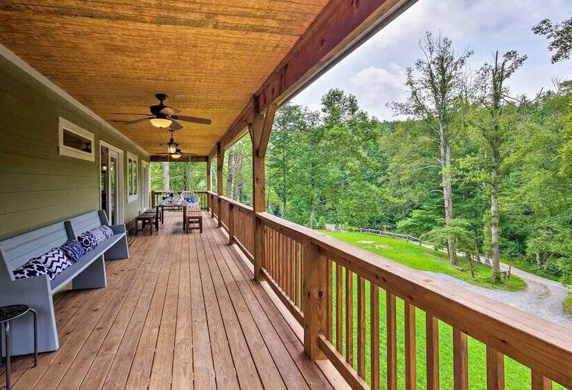 Home W/ Deck & Game Room 8 Mi To Asheville