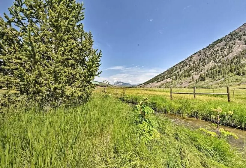 Horse Ranch Home W/ Deck, Hot Tub In Crested Butte