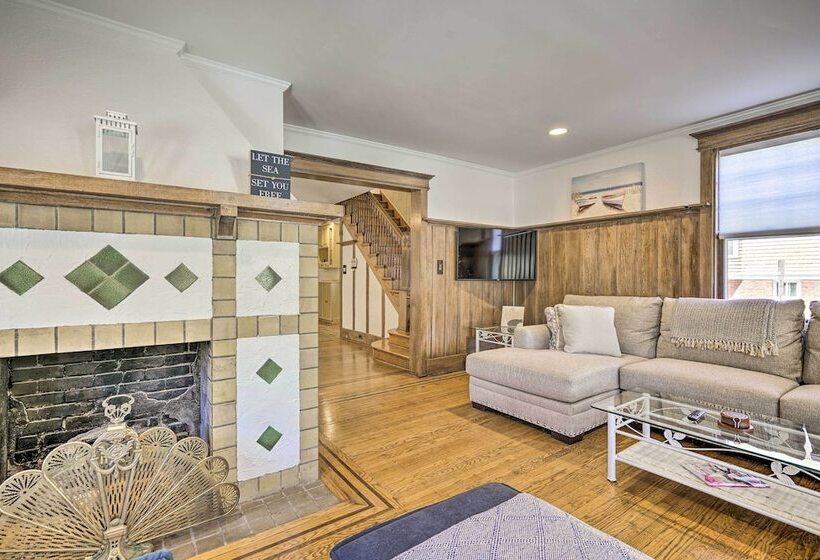 Idyllic Atlantic City Home 1 Block To Beach