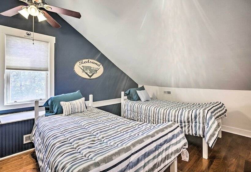 Idyllic Atlantic City Home 1 Block To Beach