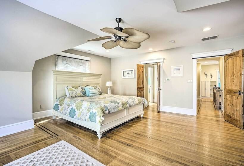 Idyllic Atlantic City Home 1 Block To Beach