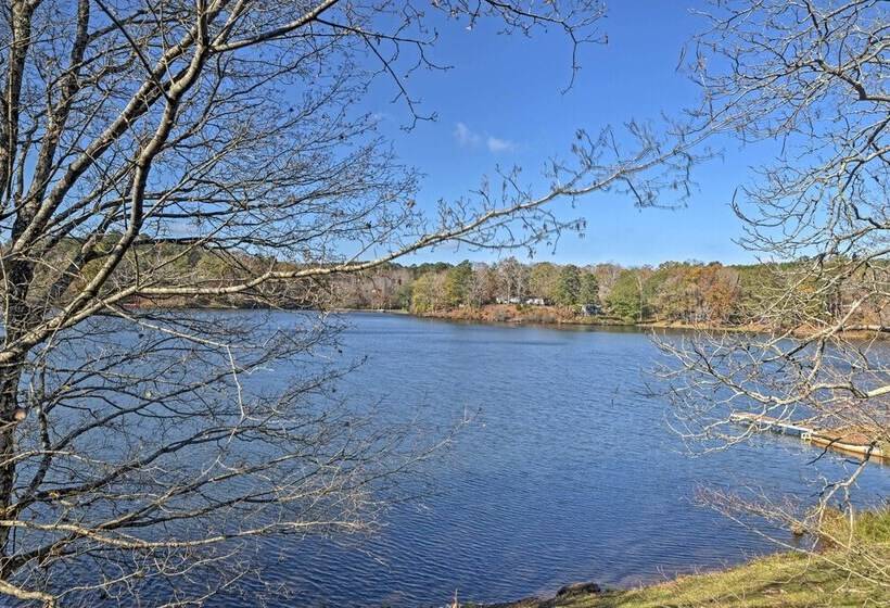 Lakefront Delta Cottage W/ Views, Canoe & Dock!