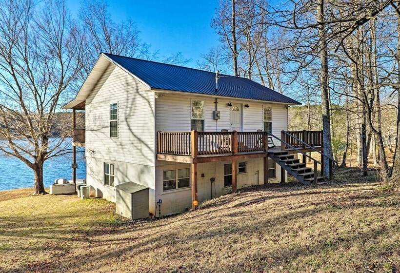 Lakefront Delta Cottage W/ Views, Canoe & Dock!