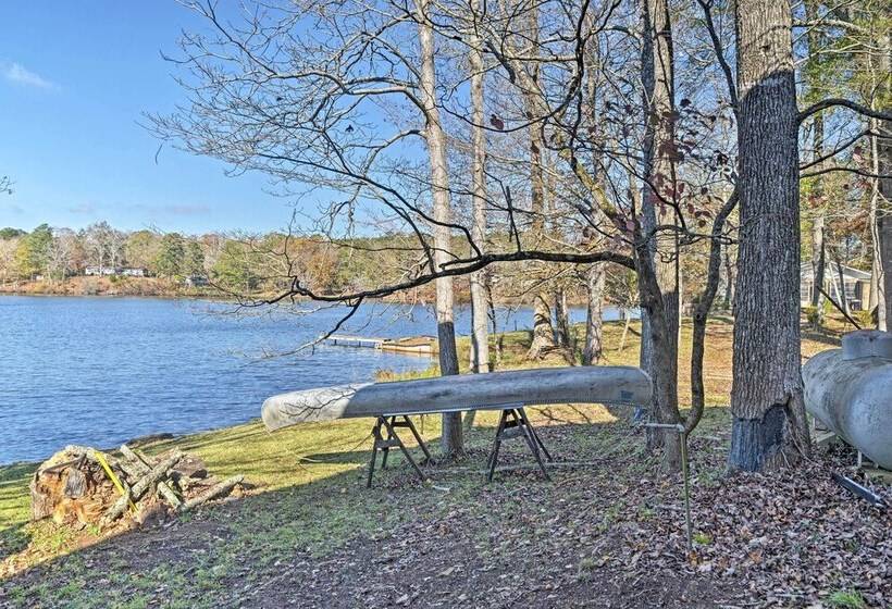Lakefront Delta Cottage W/ Views, Canoe & Dock!
