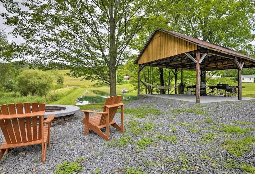 Lovely Ulster Cabin W/ Hot Tub, Fire Pit & 3 Ponds