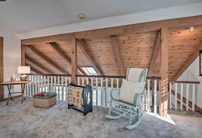 Lovettsville Cottage In Heart Of Wine Country