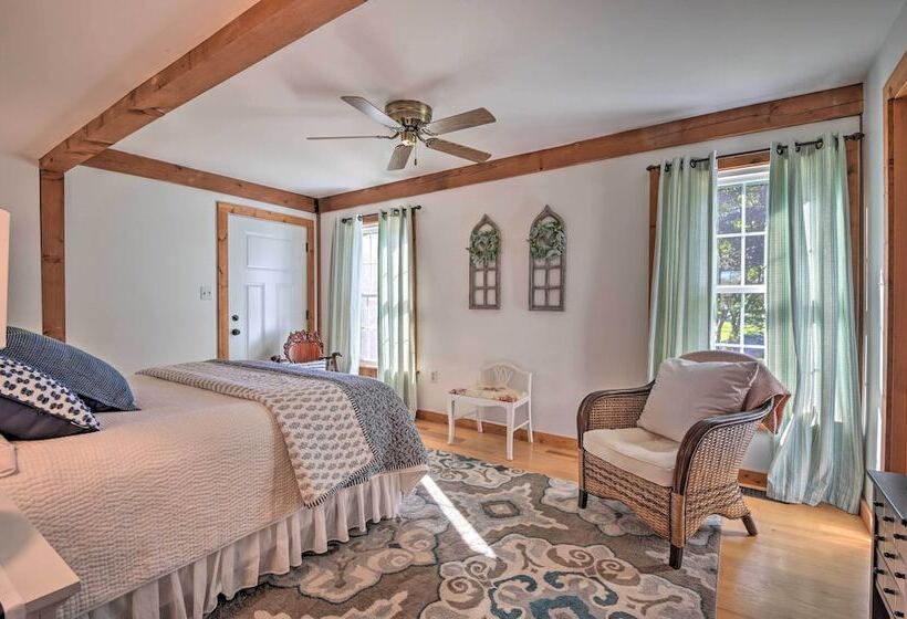 Lovettsville Cottage In Heart Of Wine Country