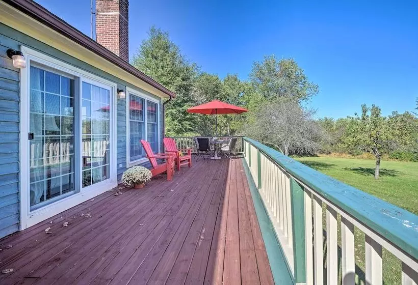 Lovettsville Cottage In Heart Of Wine Country