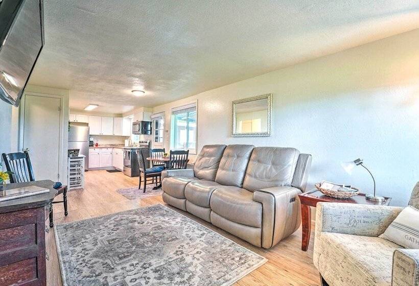 Modern Cortez Mountain Retreat W/ Yard & View