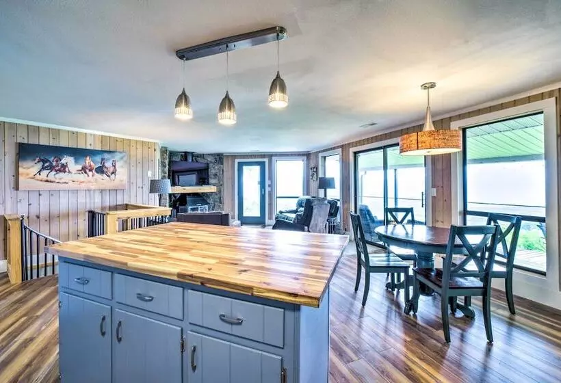 Mtn Treehouse W/ Fire Pit, Breathtaking Views