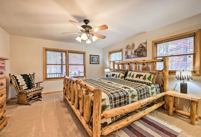 Murphy Cabin W/ Fire Pit & Stunning Mtn Views