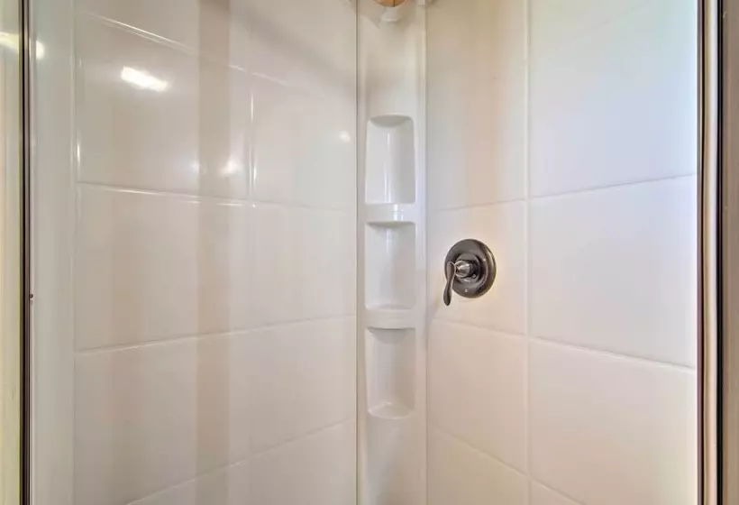 Cabin On 35 Acre Farm In Blanchardville W/ Trails!