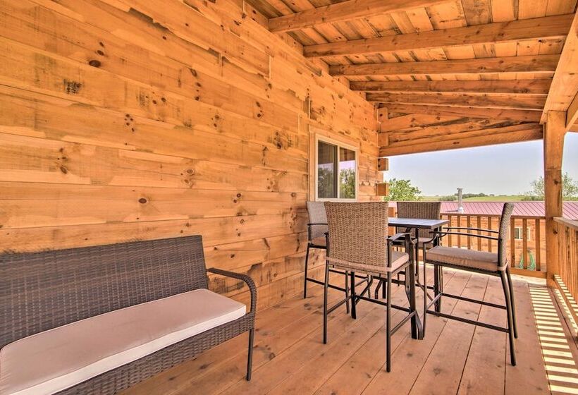 Cabin On 35 Acre Farm In Blanchardville W/ Trails!